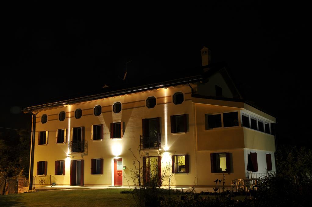 לינה וארוחת בוקר פלטרה Casa Novecento מראה חיצוני תמונה